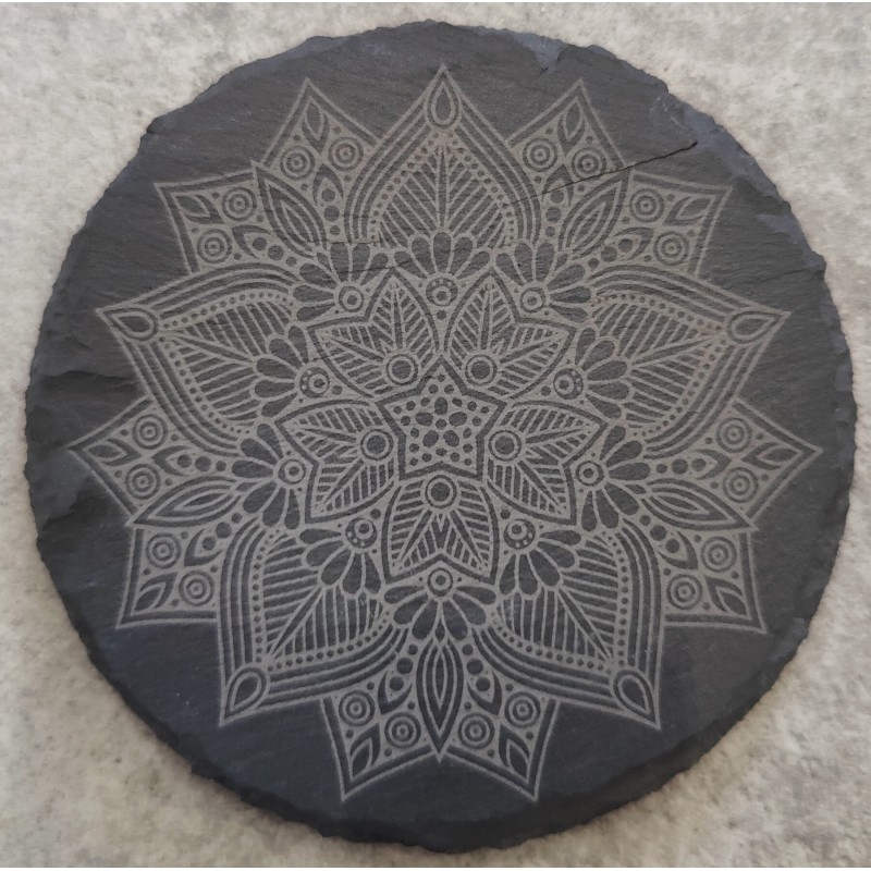 Mandala 10 cm en ardoise