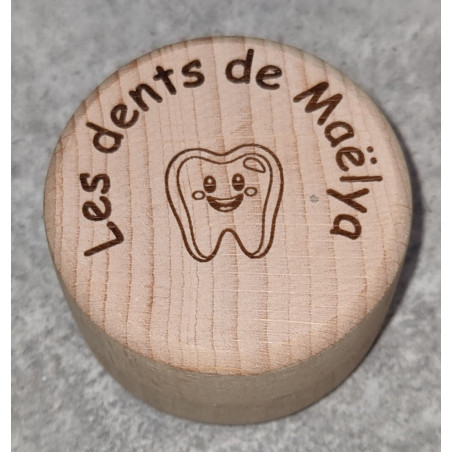 Boite à dents personnalisée