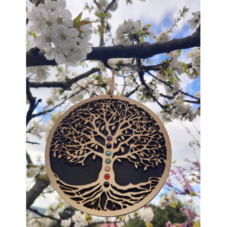 Arbre de vie avec chakras en minéraux